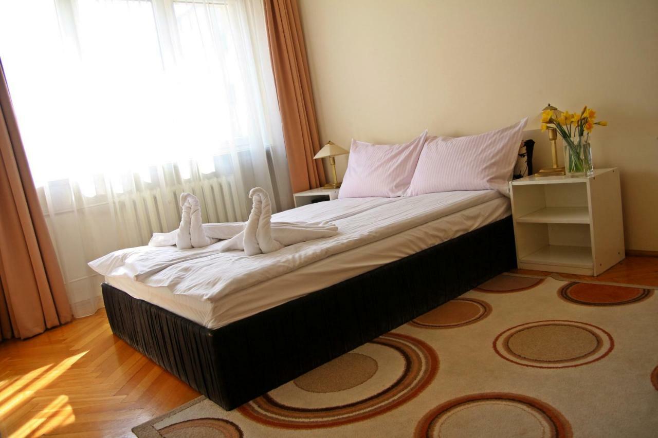 Hotel Ratuszowy Włocławek Buitenkant foto
